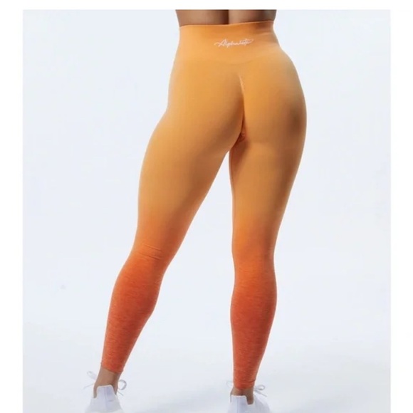 Alphalete Pants - Alphalete Amplify Ombre Seamless Leggings Here Comes The Sun Small